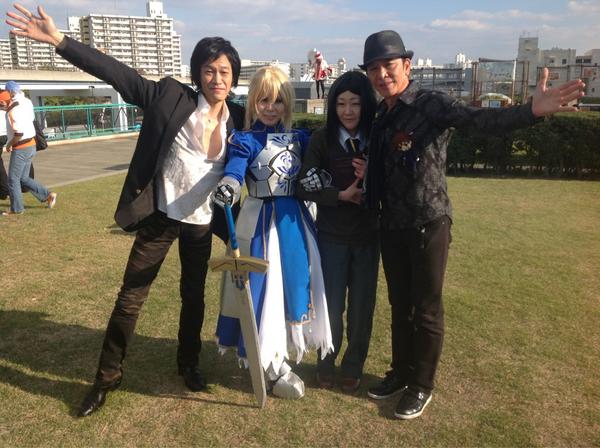 O Xrhsths 中田譲治 Sto Twitter 外では別途コスプレ大会 もやっていて 切継 セイバー ウェイバー 言峰の4ショットが実現していた Http T Co Zkltyn2c O Xrhsths 中田譲治 Sto Twitter 外では別途コスプレ大会 もやっていて 切継 セイバー ウェイバー 言峰の4ショットが実現していた Http T Co Zkltyn2c