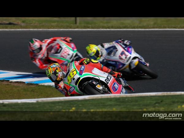 KarelAbraham4's tweet photo. I had a great start after which I managed to hold my position in the group between Valentino and Hayden. http://t.co/ImQZNV4q