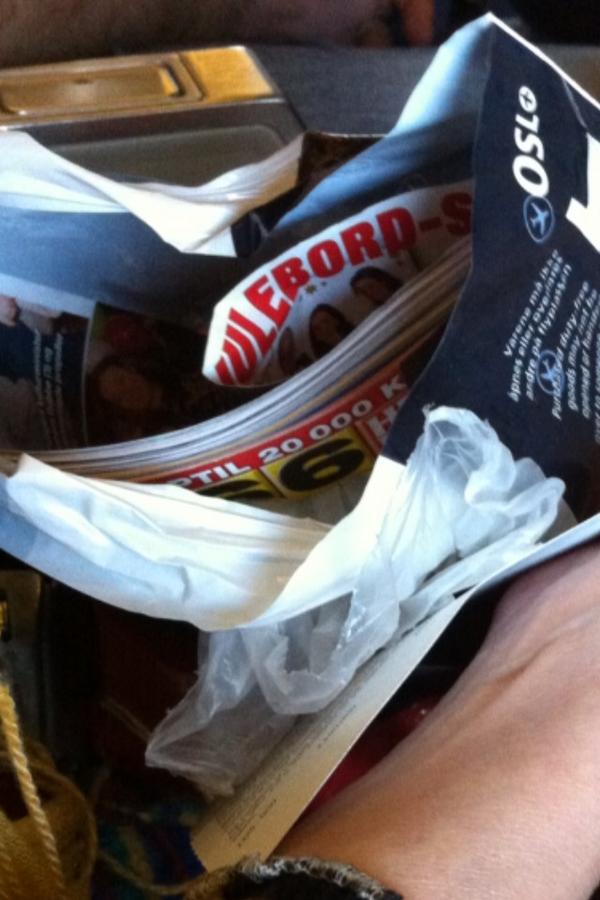 StilleVann's tweet photo. Jeg ser hva du skjuler, whitetrash. Tro om jeg kan låne det etterpå? http://t.co/4yb1LPO6