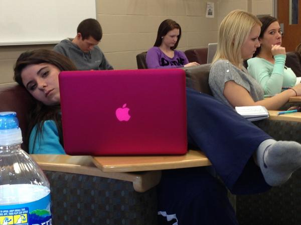 DesiWilliams4's tweet photo. My sweeeeepy babyyy 😴😴 @EmPufnock http://t.co/Mh5Kti9V