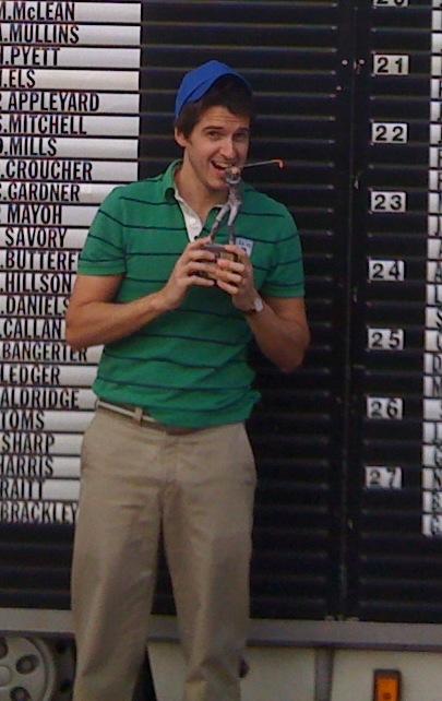 tails81's tweet photo. @oliwalsh81 @WhyteWizard @blondienho the driver's staying at home to help secure Taylormade victory #3 #banditbobby http://t.co/2wpWqhcB