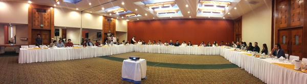 IFEJalisco's tweet photo. "@deltormex: "La ciudadanía en reg indígenas: Observ electoral..." con @IFEJalisco en Cámara de comercio http://t.co/Sx5IQPi3" @ifemexico