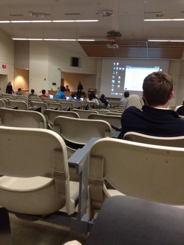 MrTylerBrandt's tweet image. My class of 498 people... #pledgeproblems
