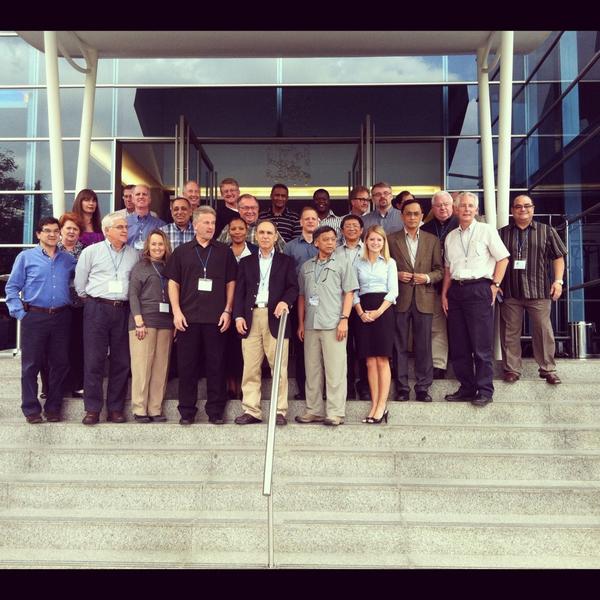 LeaderImpact tweet media