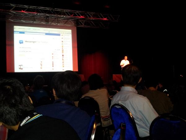 mmkmou's tweet image. Better experience on the web with #socialapi on #mozcamp