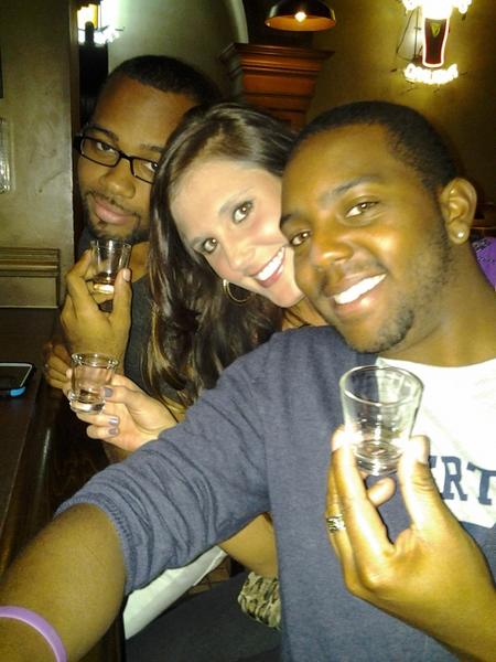 Newsom680's tweet image. our free shotglass!! #dpass @Goochie520