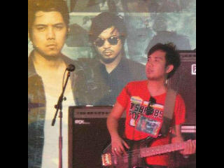 FrioBand's tweet photo. This man!it's he's day today..happy birthday raz!:)..#frioBassist http://t.co/QVdN9f6m