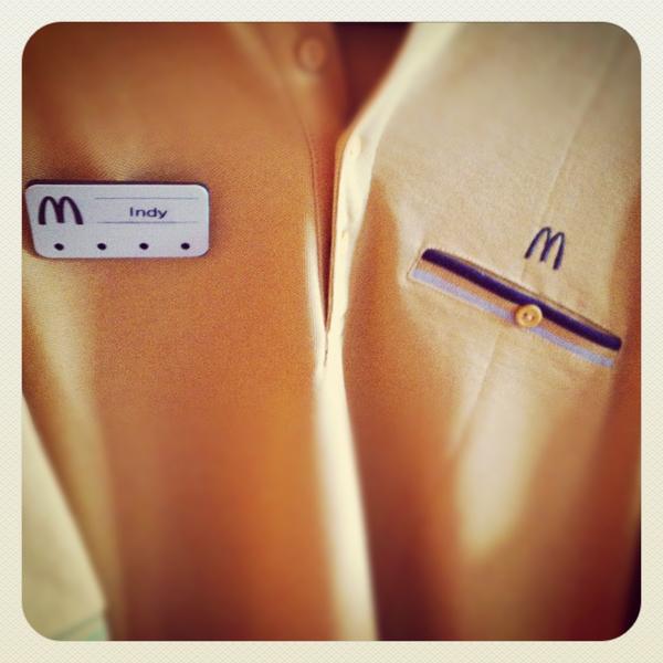 MissKKTxo's tweet photo. My babys first job @indytoor #IndysDreamJob ❤❤❤❤❤ http://t.co/zWa2nCMw
