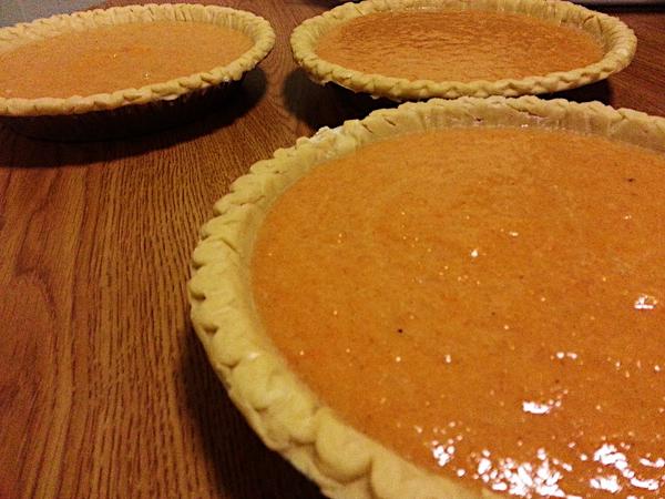 GourmetGabe's tweet photo. To wrap up the month of November, Gourmet Gabe is whipping up sweet potato pie! http://t.co/rAsLkPVX