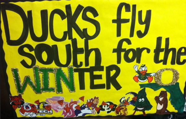 VickyDHenderson's tweet photo. I think not... :-) #SEC RT @CollegeGameDay: This #Ducks fan has plans for South Florida. #GameDaySigns => http://t.co/Ka2qvdg