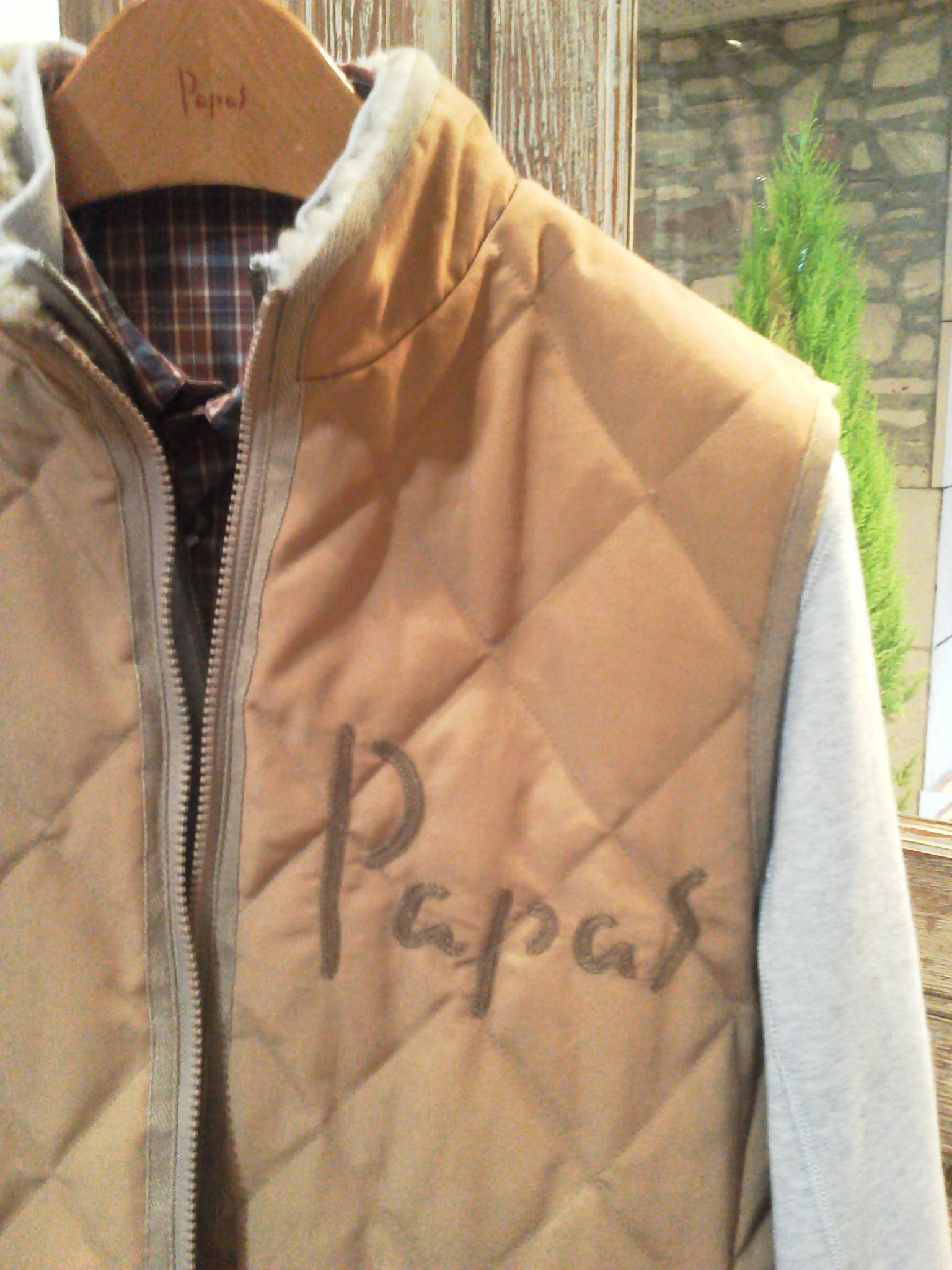 Nonpapa Shop En Twitter パパス 60 40クロス 衿裏ボアダウンベスト Http T Co Mnco8u6r 今冬一番 パパスらしい ダウンベスト パパス ｐａｐａｓ ダウンベスト 60 40 ロクヨンクロス ボア 今日の一押し Http T Co 0rwx5fnw