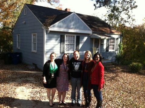 SarahPrice17's tweet photo. 800 Brighton rd, Raleigh, nc where it all started, we couldnt fit in the house! http://t.co/pYGhC8sa