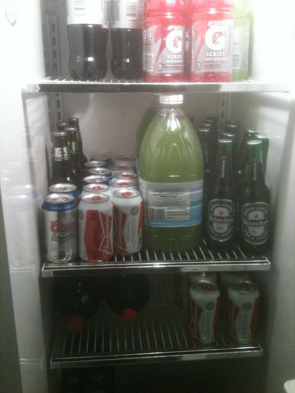 freshcope52's tweet image. @KDiggler1 50 brews plus 8L of hand grenades on deck son, what it do #tropicalisle #NOLA #bombzilla