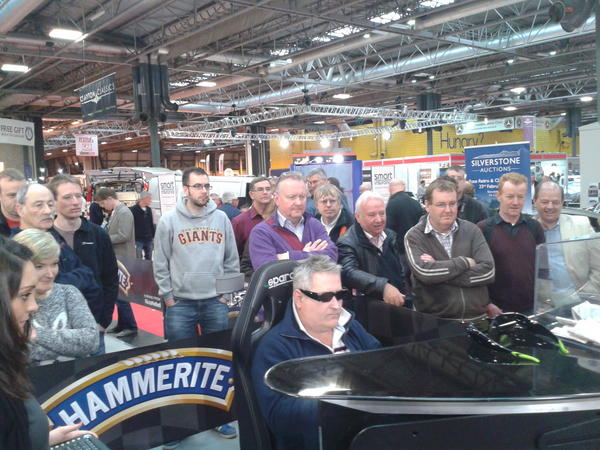 Simdustry's tweet image. What a fantastic day working with #Akzonobel  and #Hammerite on the busiest stand at NEC #ClassicCarShow!!