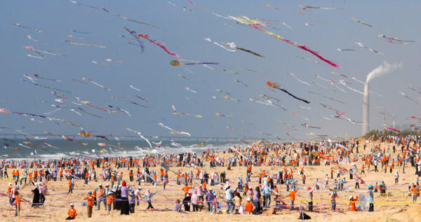 ChicheBenjamin's tweet photo. Ils s'emmerdent pas les gazaouis dis donc ! #rt #Gaza #Hamas #Israel http://t.co/CVTiWMxD