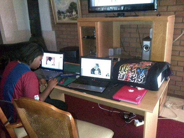 TitsBrand's tweet photo. Good times http://t.co/eukJUbY3