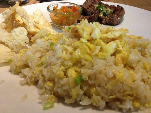 dsianand's tweet photo. “@GretaAnastasia: @KOIkemang A perfect place for food and environment combination. http://t.co/s85N6iDy