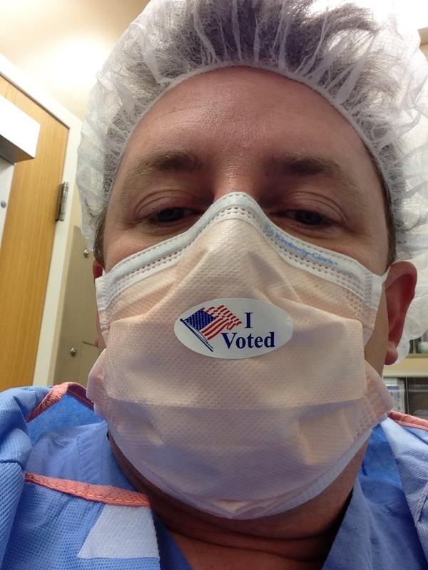 rmrust's tweet photo. #ivotedcnn Long line this morning. I was willing to delay surgery to get in my Romney vote! http://t.co/JwIUkfFk