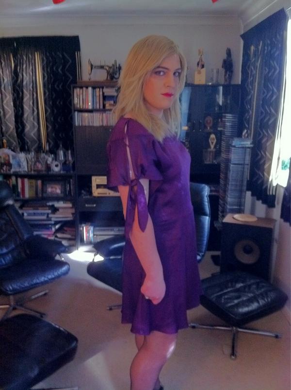 Anna Smith tweet media