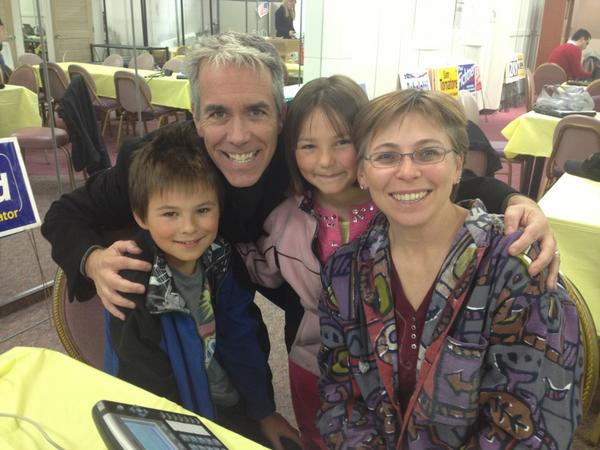Rep_JoeWalsh's tweet photo. Just stopped into Bloomingdale GOP HQ to thank some volunteers that are making #GOTV calls! #IL08 http://t.co/MT6rtdpg