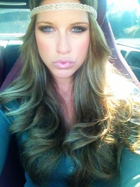 Barbie Blank on Twitter: "Hippie day😉 http://t.co/GaM35v9U"
