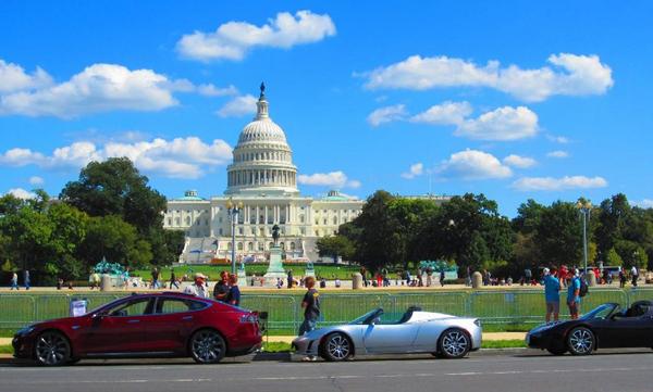 Tesla's tweet photo. It's Election Day in the USA! Tesla reminds you to go vote! http://t.co/abwBbMmj