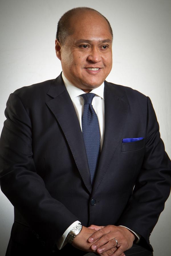 Donnabelle G Arevalo Op Twitter First Filipino Ceo Of Hsbc Philippines Jose Arnulfo Wick Veloso Http T Co Loscj1q3