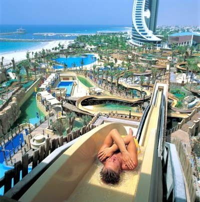 pakkatorn305's tweet photo. dubai http://t.co/zESCKl4d