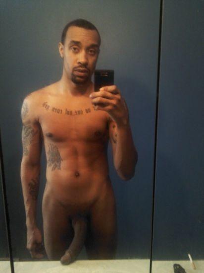 d3rrick2's tweet photo. #TwitterAfterDark #TakingAssBitches #wangwednesday #horny #Freaks #Team3rdLeg #mandingo #bigdicknigga http://t.co/oNSC8fef