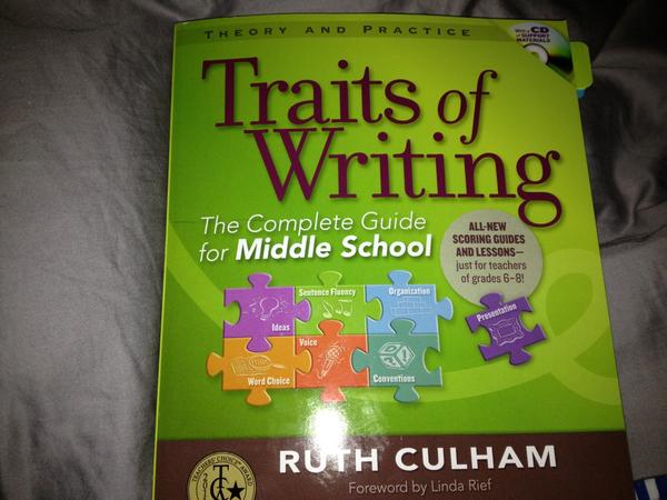 marymichelle03's tweet photo. Bedtime reading #traitsofwriting #inspiredtoteachwriting #ruthculham http://t.co/AL7vNMRB