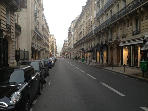 morandiniblog's tweet image. 8h25 pas un chat dans les rues de Paris ! Il se passe quoi ?