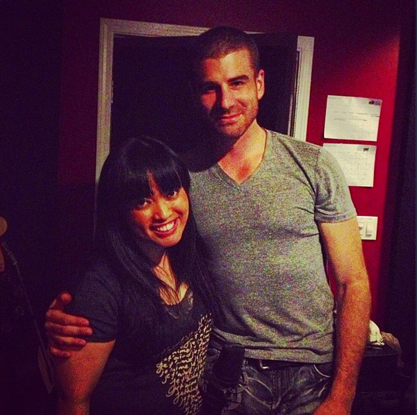 MarkPelliFR's tweet photo. #Photo Mark Pelli @markpelli en studio avec @mpolinar aujourd'hui! http://t.co/bXZvCBVl