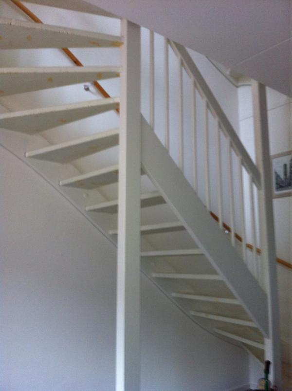dejongsw's tweet image. Vandaag 3 trappen strak in de lak. #winterschilder