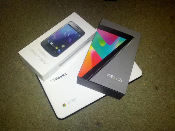 inkredi's tweet image. Waiting for #Nexus4 #LGNexus4