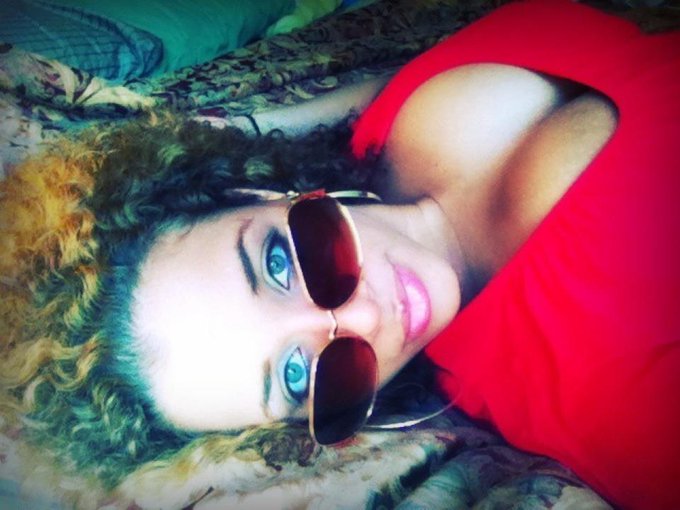 Watch SELENA STAR XXX's leaked NSFW photo on TwXstars