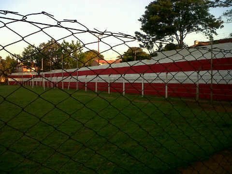 Las gradas pintadas de figari !! #RUMBOALASCENSO