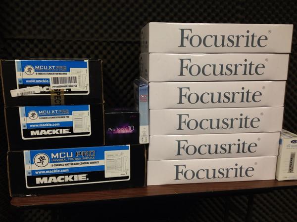 joemills123's tweet image. Doing a little facelift on the church's studio.  #lcclife