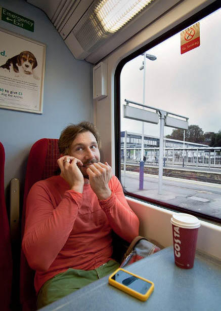 ежедневный маршрут: железной дорогой до вокзала Ватерлоо ...