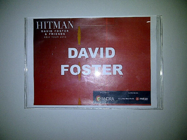 SoundRhythm's tweet photo. Backstage #DavidFosterJKT http://t.co/yTE0iEmj