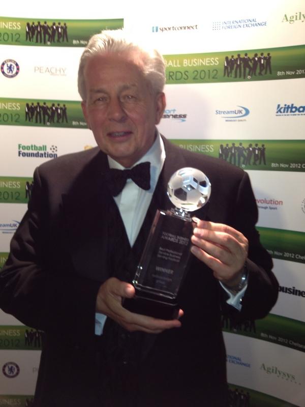 redboxdesign's tweet photo. Last night at Stamford Bridge we won the Award for Best Professional Business Serving Football.  Great team effort. http://t.co/0UeSlEhq