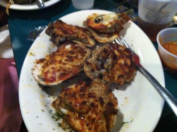 xtinabsiddens's tweet photo. #sorrylosers @franbruner @nancallaway life is great! http://t.co/kaXTDpLs