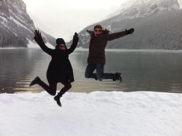 MarilynDenisCTV's tweet photo. Of course it wouldn't be a true road trip without my son @adamwylde #scenicstops #whoneedsmaps http://t.co/4NlixuQZ