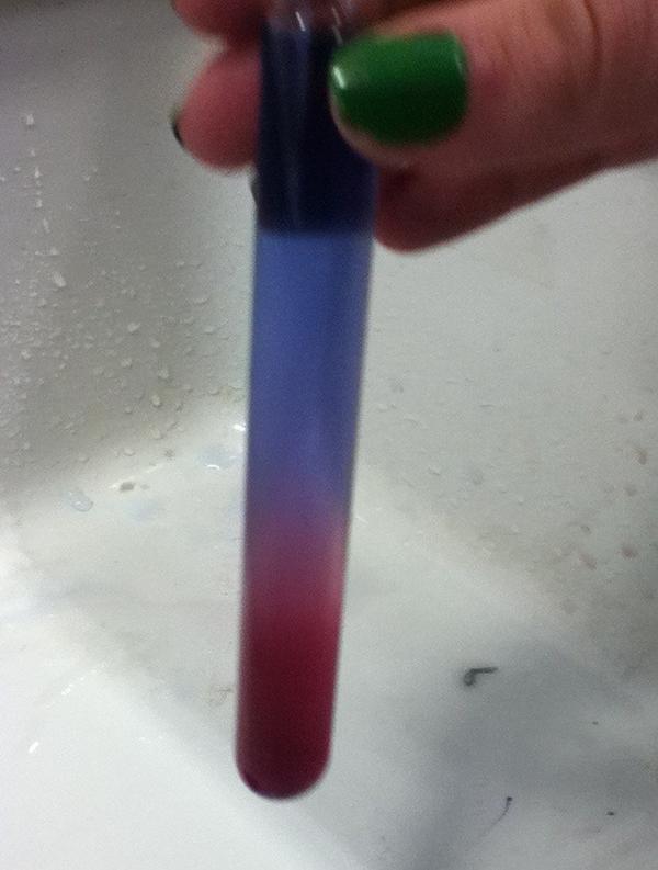 silvermilk_'s tweet image. I risked my iPods life for this photo ahahah with @Maddy_McEwan #inscience