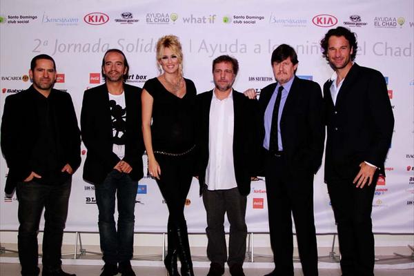 <a href="/Carolcerezuela/">carolina cerezuela</a> @dyasolidario <a href="/inigodejuana/">Iñigo De Juana</a> @LidiaFARO <a href="/bohorquez_pablo/">Pablo Bohorquez #PalabrasMayores</a> <a href="/irenevillaglez/">irenevillaglez</a> <a href="/los_secretos/">Los Secretos</a>