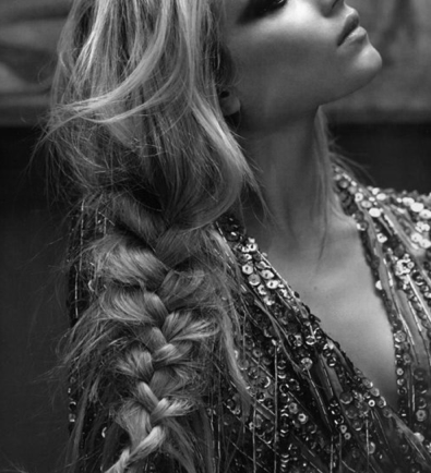 septiemesb's tweet photo. Quieres una trenza como esta y no tienes suficiente pelo? Con nuestras extensiones (renta por evento) puedes lograrlo! http://t.co/eVaP9sER