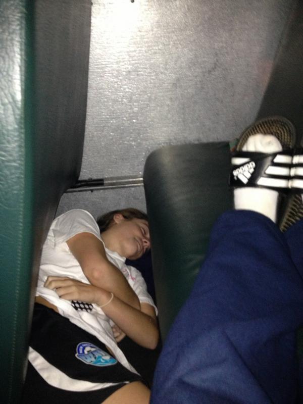 emmaalfred's tweet image. Taking the whole seat probs #sorrynotsorry #sucksforyou @taylor_coffey @SoccerGrlProbs