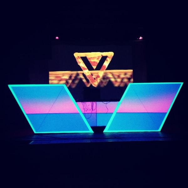 Video_Villains's tweet image. tonight we are at the @MiramarTheatre  for #twofresh w/ @Chris_Vrakas @Spec_Production #pizza