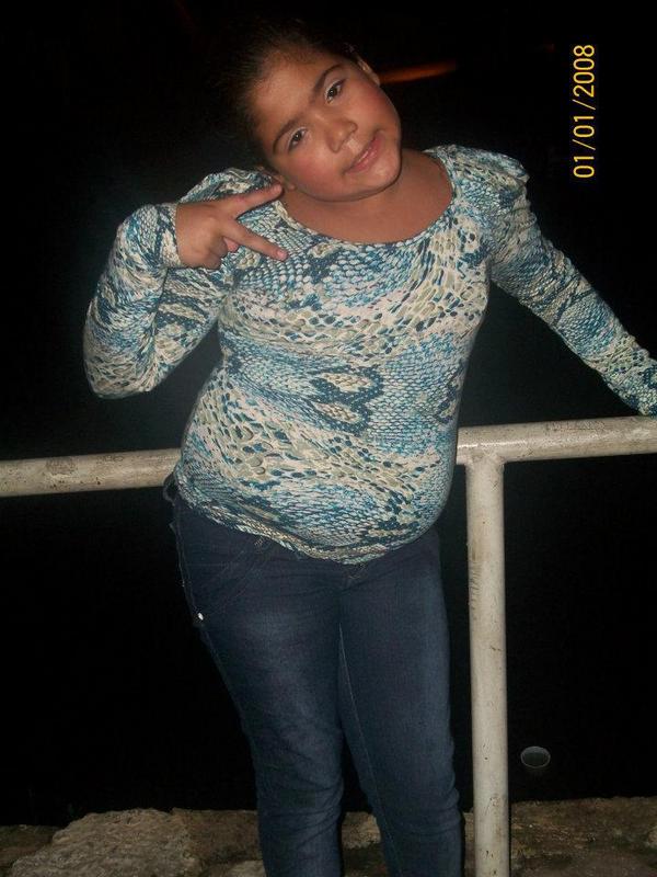 bianca2236's tweet photo. @Thaysilva_ http://t.co/EReUpUy2