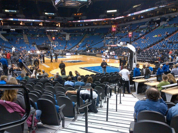 CoachRunka's tweet image. Timberwolves game! #gettingmine