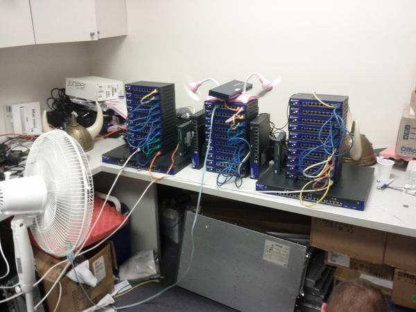 mitcdh's tweet photo. SRXY @cooperlees @aijayadams #natlab2 http://t.co/u29Q3pP